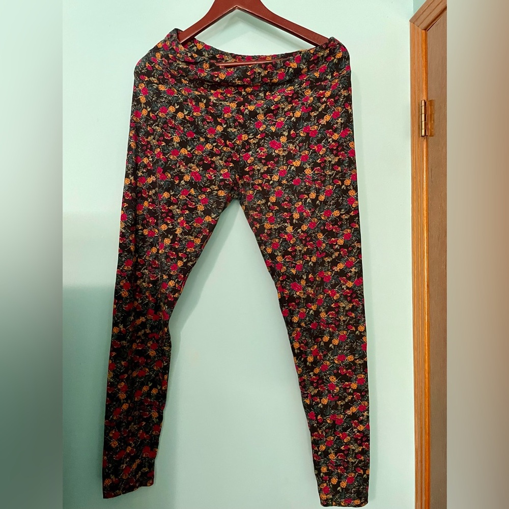 Leggings 🌻🌻4 for $25 bundle🌻🌻
